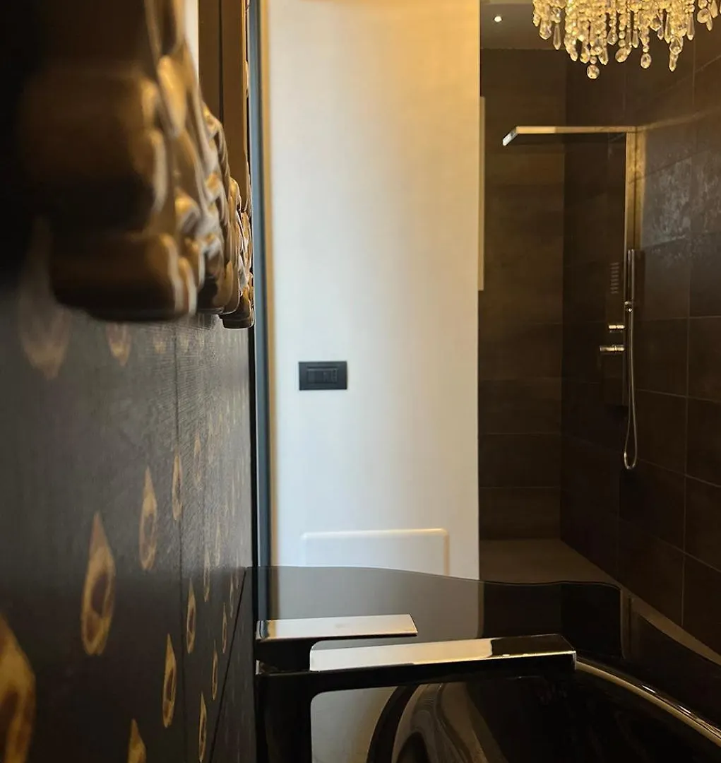 Altana House Tortellinosuite Modena 0*,  Italia