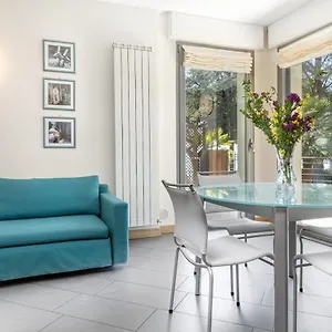 https://appartamenti-la-vela.hotelitalianriviera.com